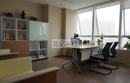 乐玩LEWIN时代公司阅读室