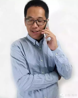 云烁俱乐部委员刘洪伟